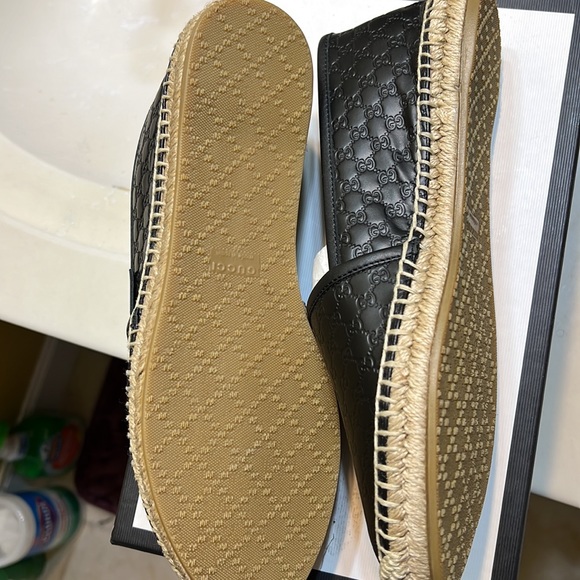 Gucci authentic leather black - Picture 3 of 9